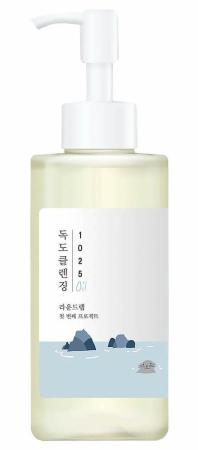 Лёгкое гидрофильное масло с морской водой Round Lab - 1025 Dokdo Cleansing Oil